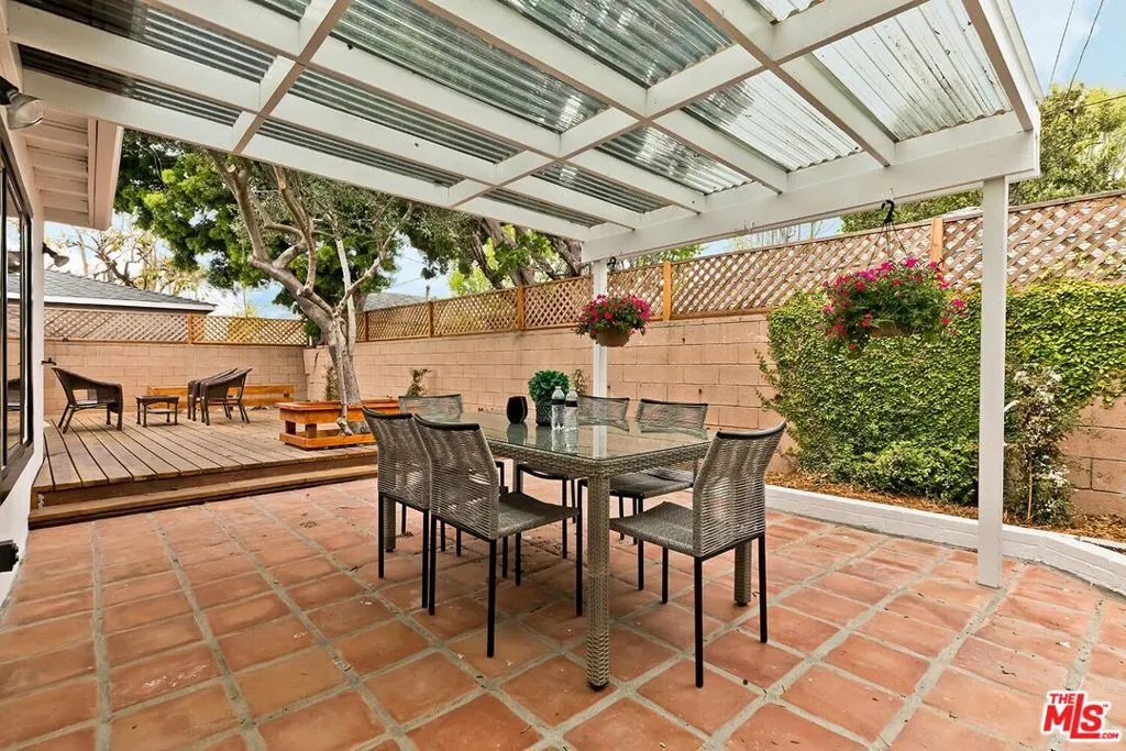 2816 Granville Avenue, Los Angeles, California 90064 home-pic-27